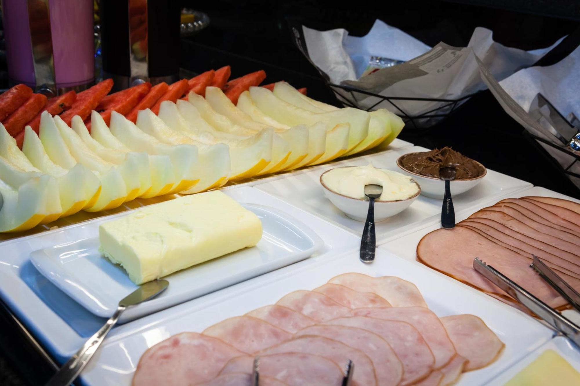 Sophita Business Hotel Itabera ภายนอก รูปภาพ